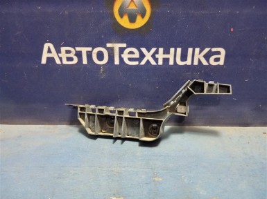 Крепление бампера переднее правое Honda Accord CL7 K20A 2004