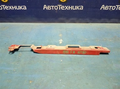 Крепление крыла переднее верхнее правое Nissan  X-trail NT30 QR20DE 2007 