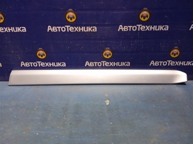 Накладка на дверь передняя правая Mitsubishi  Outlander CW5W 4B12 2006 