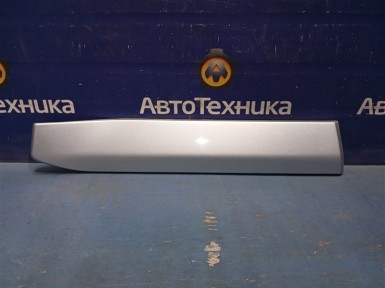 Накладка на дверь задняя левая Mitsubishi  Outlander CW5W 4B12 2006 