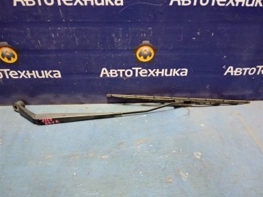 Поводок стеклоочистителя передний правый Honda Fit GD1 L13A 2004