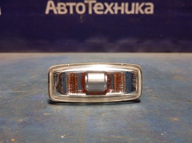 Повторитель в крыло передний левый Nissan Bluebird Sylphy QG10 QG18DE 2004
