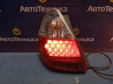 Стоп-сигнал задний левый Honda Fit GD1 L13A 2004