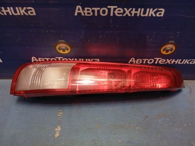 Стоп-сигнал задний левый Nissan X-trail NT30  QR20DE 2004 
