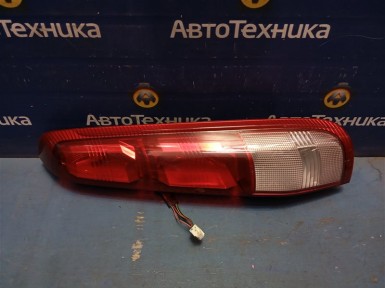 Стоп-сигнал задний правый Nissan X-trail NT30 QR20DE 2006