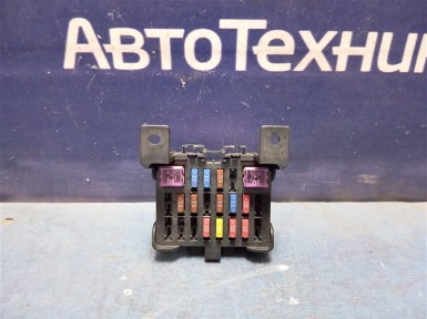 Блок предохранителей Mazda Cx-7 ER3P L3-VDT  2006 