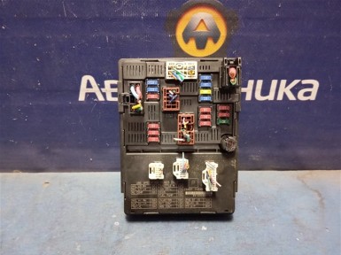 Блок предохранителей Nissan Note E12 HR12DDR  2012 