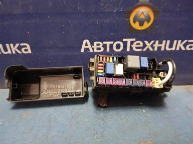 Блок предохранителей Toyota Lite Ace S412M  3SZ-VE 2015 