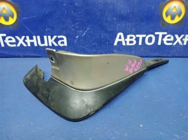Брызговик передний правый Nissan Sunny FB15  QG15DE 2004 