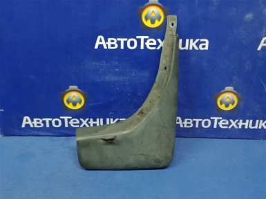 Брызговик задний правый Nissan X-trail NT30  QR20DE 2004 