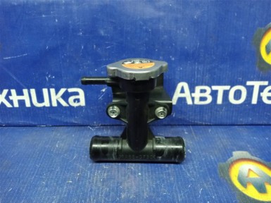 Горловина радиатора Nissan Note E12 HR12DDR  2012 