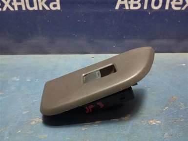 Кнопка стеклоподъёмника передняя левая Honda  N-box JF3 S07B 2019 