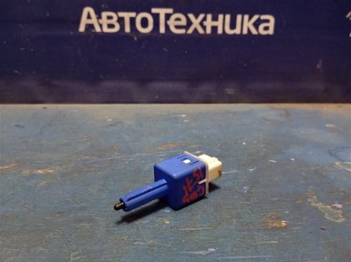 Концевик под педаль тормоза Honda Freed GB5  L15B 2017 