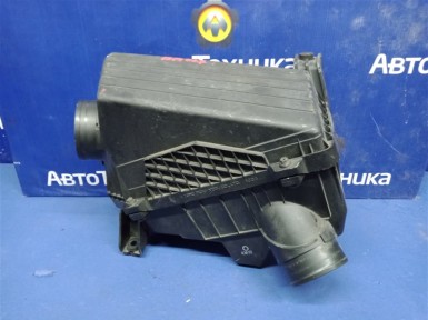 Корпус воздушного фильтра Honda Accord CL7 K20A 2004