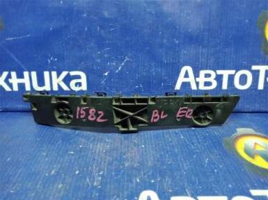 Крепление бампера заднее левое Nissan Note  E12 HR12DDR 2012 