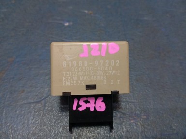 Реле поворота Toyota Rush J210E 3SZ-VE 2006 