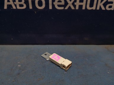 Реле Subaru Impreza GG2 EJ152 2000 