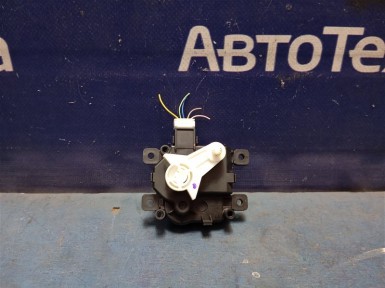 Сервопривод заслонок печки верхний левый  Honda N-box JF3 S07B 2019 