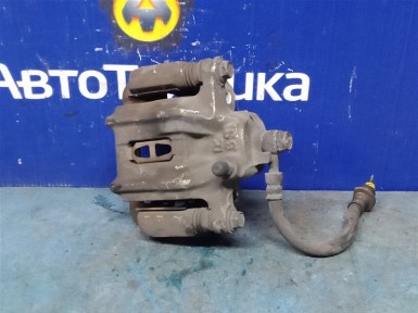 Суппорт задний правый Honda Odyssey RA6 F23A  2001 