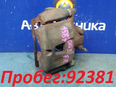 Суппорт передний правый Subaru Impreza GG3  EJ152 2000 
