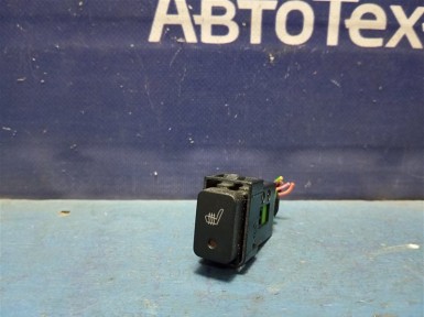 Кнопка включения обогрева сидений Suzuki  Grand Escudo TX92W H27A 2003 