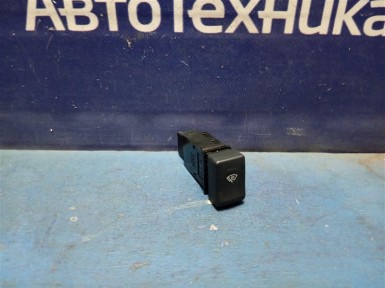 Кнопка включения обогрева стекла передняя  Subaru Forester SG5 EJ202 2004 