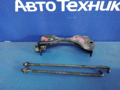 Крепление аккумулятора Nissan X-trail NT30  QR20DE 2007 