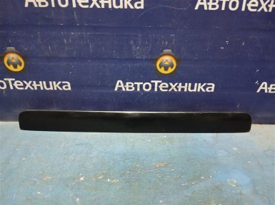 Накладка на дверь багажника задняя Toyota  Lite Ace S412M 3SZ-VE 2015 