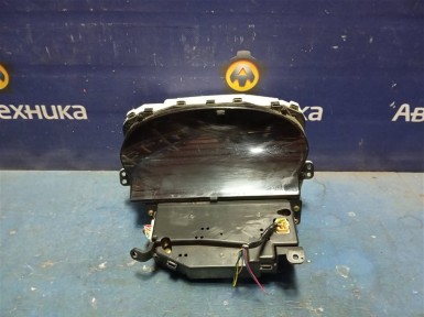 Панель приборов Toyota Vitz SCP10 1SZ-FE  2004 
