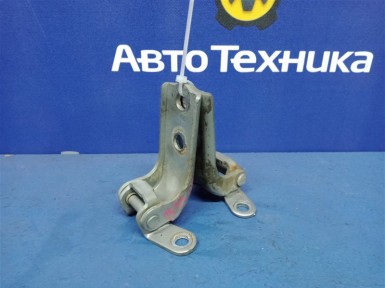 Петля двери передняя правая Toyota Lite Ace  S412M 3SZ-VE 2015 
