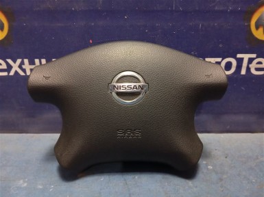 Подушка безопасности водителя Nissan Bluebird  Sylphy QG10 QG18DE 2004 