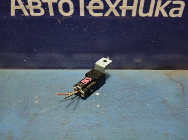 Реле поворота Subaru Impreza GG3 EJ152 2000 