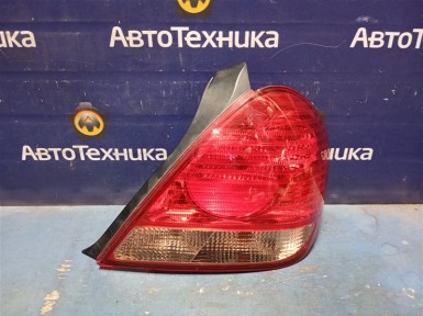 Стоп-сигнал задний правый Nissan Bluebird  Sylphy QG10 QG18DE 2004 