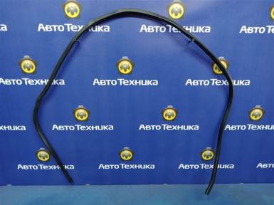 Уплотнитель двери передний правый Mitsubishi  Pajero Mini H58A 4A30 2006 