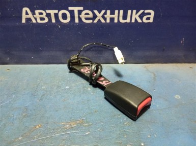 Замок ремня безопасности передний правый  Nissan Bluebird Sylphy QG10 QG18DE 2004 
