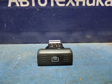 Кнопка включения обогрева стекла задняя Nissan Bluebird Sylphy FG10 QG15DE 2004