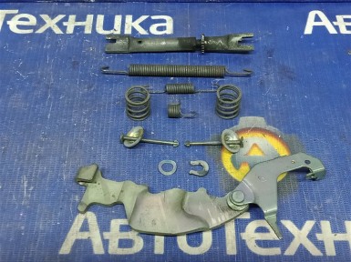 Механизм стояночного тормоза задний правый Nissan Sunny FB15 QG15DE 2004