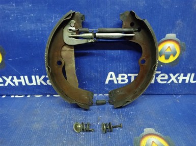 Механизм стояночного тормоза задний правый  Subaru Impreza GG3 EJ152 2000 