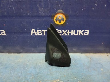 Накладка на дверь передняя левая Mitsubishi  Outlander CW5W 4B12 2006 