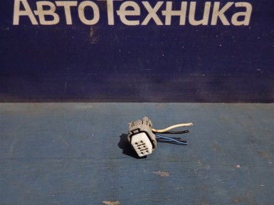 Разъем топливного насоса Subaru Legacy BH5 EJ206 2001
