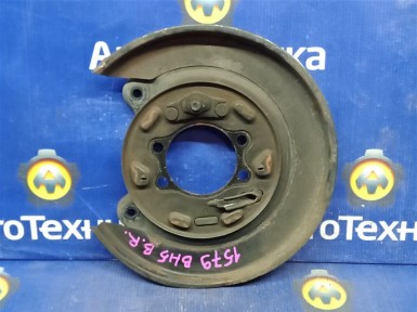 Щиток тормозного механизма задний правый  Subaru Legacy BH5 EJ206 2001 