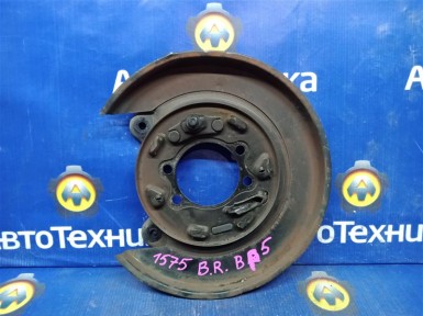 Щиток тормозного механизма задний правый  Subaru Legacy BP5 EJ20X 2007 