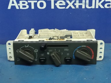 Блок управления климат-контролем Mitsubishi  Ek Wagon H81W 3G83 2002 