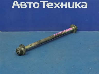 Болт подвески задний Nissan X-trail NT30  QR20DE 2004 
