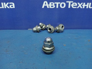 Гайка на колесо Mitsubishi Outlander CW6W  6B31 2008 