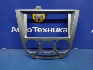 Консоль магнитофона Subaru Impreza GG3 EJ152 2000