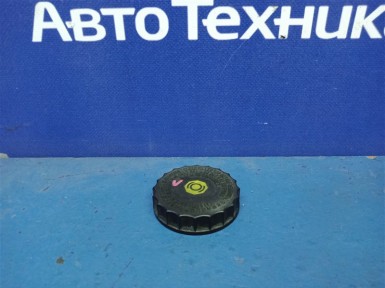 Крышка бачка тормозной жидкости Mitsubishi  Outlander CW5W 4B12 2006 
