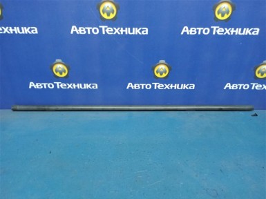 Молдинг стекла задний правый Nissan Serena  GC27 MR20DD 2016 