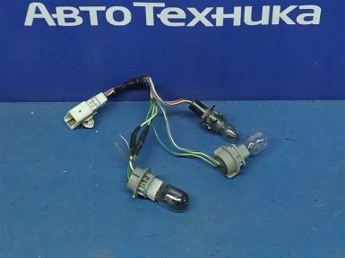 Проводка фар задняя левая Toyota Celica ZZT231 2ZZ-GE 2001