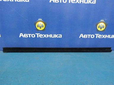 Уплотнитель стекла двери задний правый Nissan  Teana J32 VQ25DE 2008 